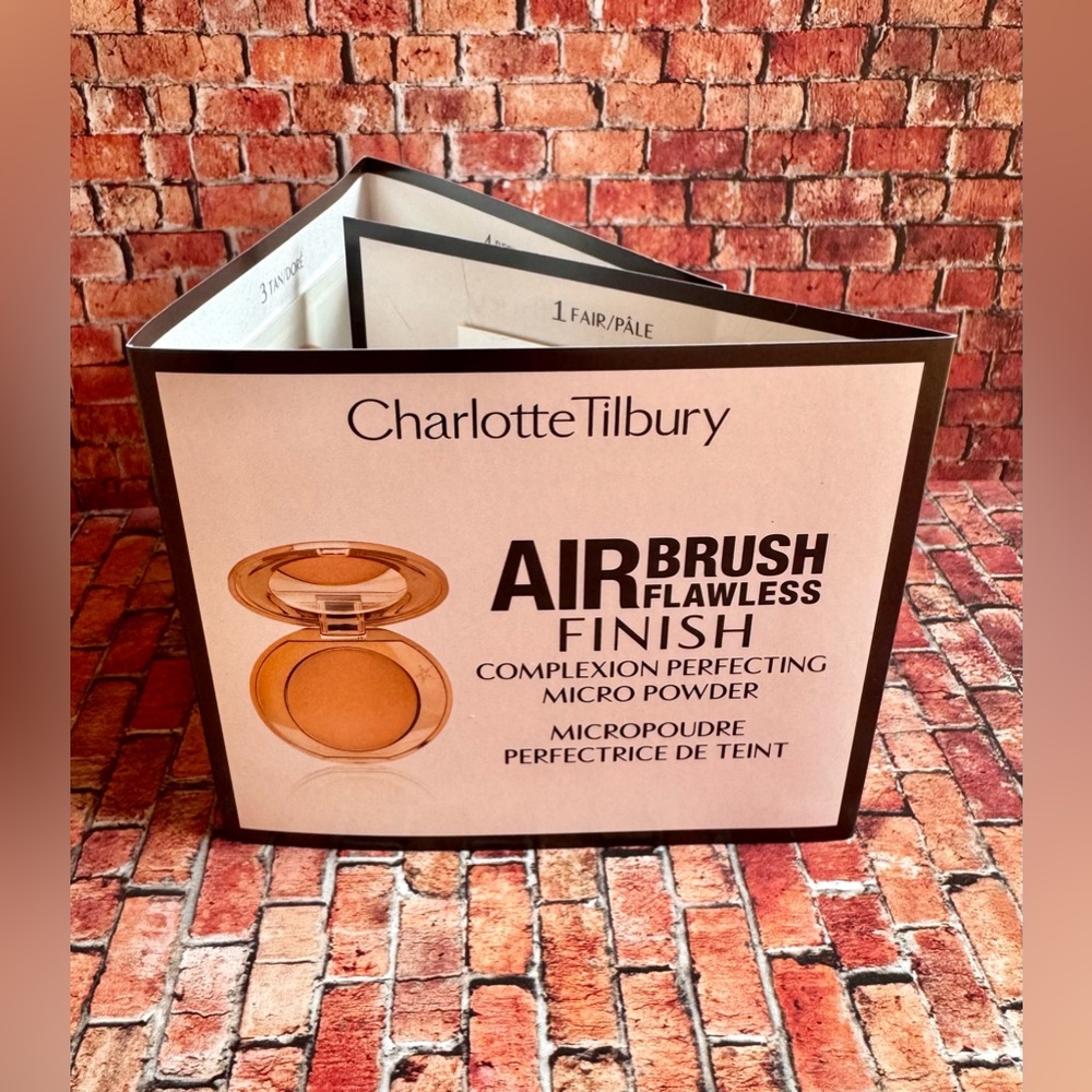 ✨Charlotte Tilbury Airbrush Flawless Finish Powder Deluxe sample Brand New✨